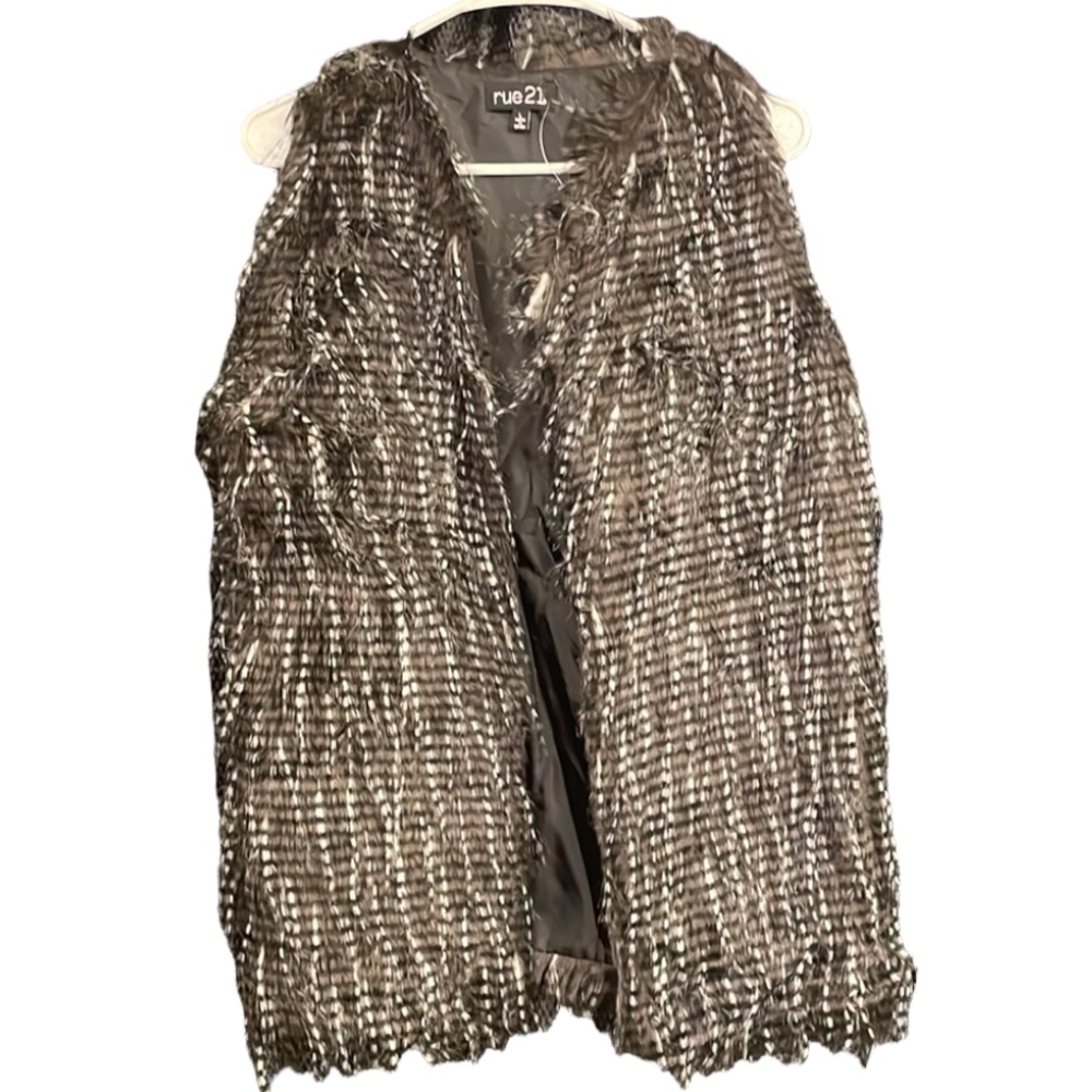 Rue21 Faux Fur CoverUp